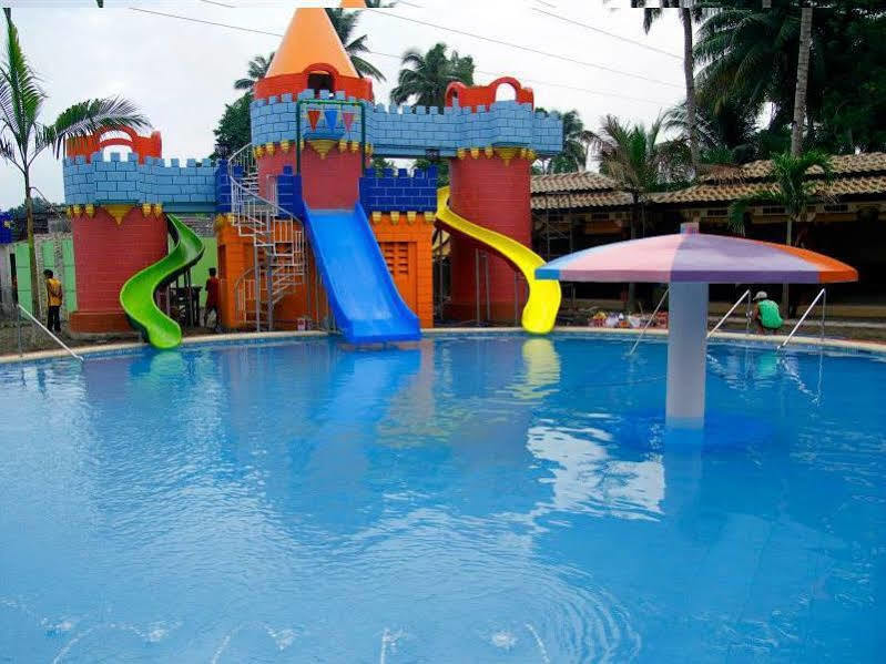 Golden Palace Hotel Tagum Exteriér fotografie